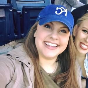 Meet your Posher, Liz